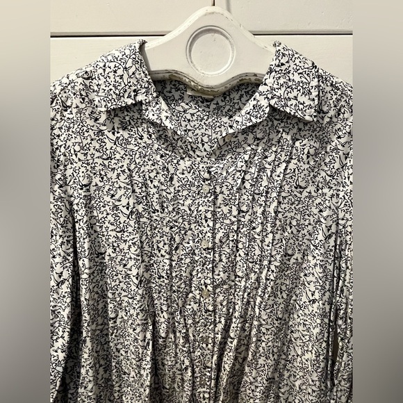 JANE & DELANCEY White and black floral blouse size M - Picture 10 of 10